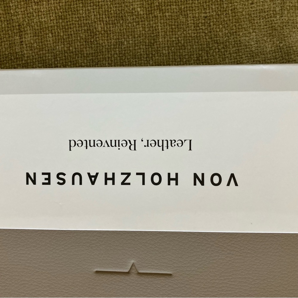 Von Holzhausen The MacBook Portfolio 16-inch | NWT - Picture 12 of 12